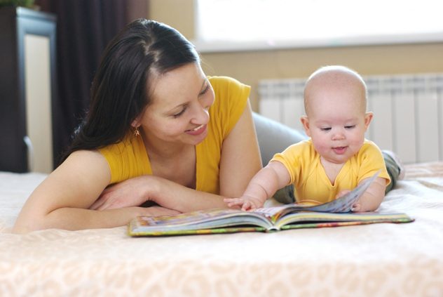 лучшие первые книги для детей до года